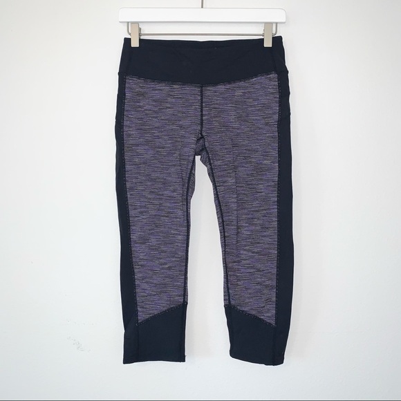 Athleta Rubik Capri Leggings size Small - Picture 1 of 7